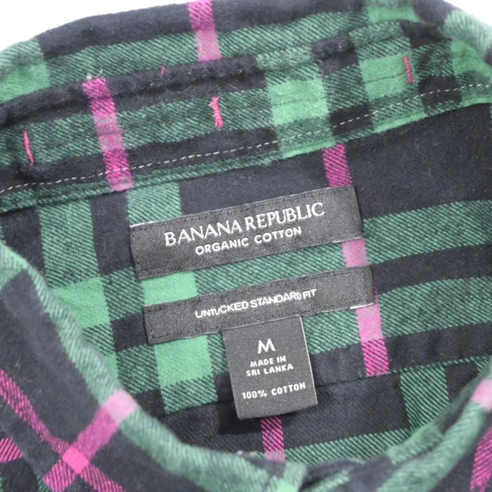 Banana Republic Flannel Button Up Mens Medium Untucked Standard Fit Green Plaid